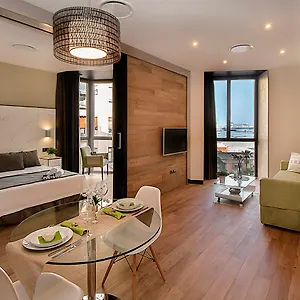 Oficentro Deluxe Apartment Málaga
